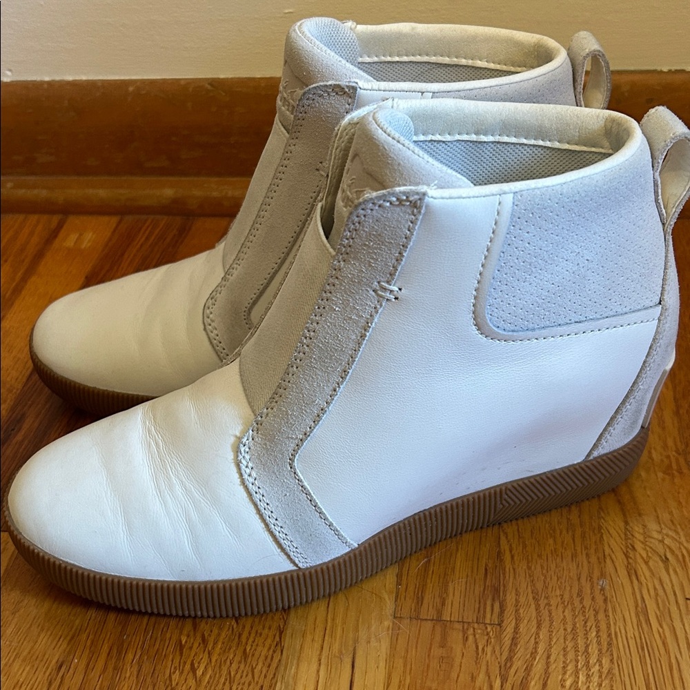 Sorel White Wedge Sneakers - Picture 3 of 6
